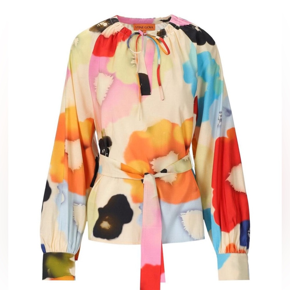 NWOT STINE GOYA
STINE GOYA VIANNA MULTICOLORED FLORAL BLOUSE Size XXS $350